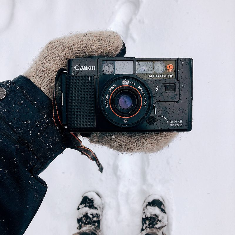 Canon AF35M / Autoboy / Sure Shot : International Camera
